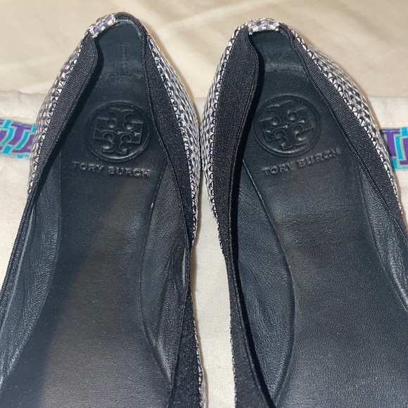 Used Tory Burch black and white checkered ballet flats - Picture 3 of 7